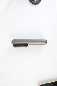 1Pc Cordless Negative Ion Hair Straightener Brush Rechargeable Mini Styling Comb