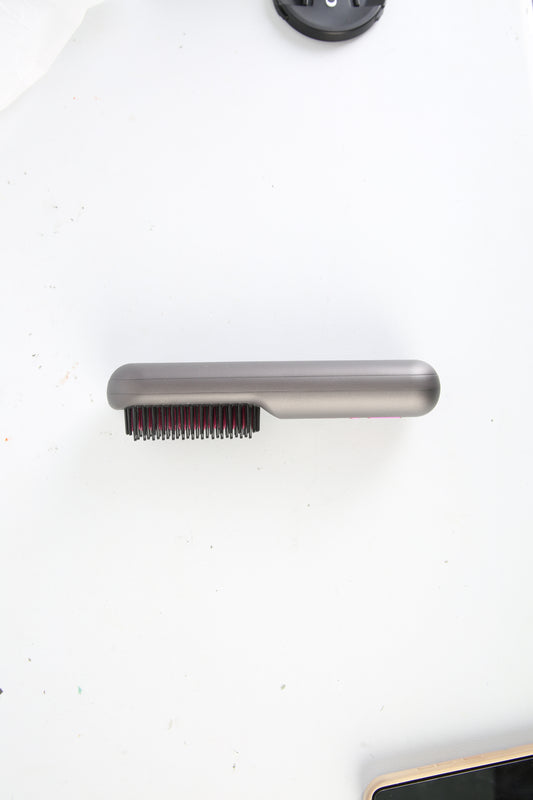 1Pc Cordless Negative Ion Hair Straightener Brush Rechargeable Mini Styling Comb