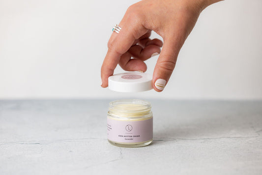 Lizush-SheabuttercreamforbodyinLavenderscent_2_282187c5-3970-4cf3-8b9f-b3de9bc7db6e