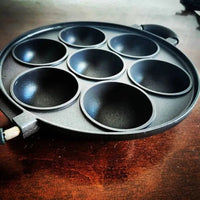 7 Hole Cake Cooking Pan Cast Iron Omelette Pan Non - stick Cooking Pot Breakfast Egg Cooking Pie Cake Mold Cookware Kitchenware - Chic Cart