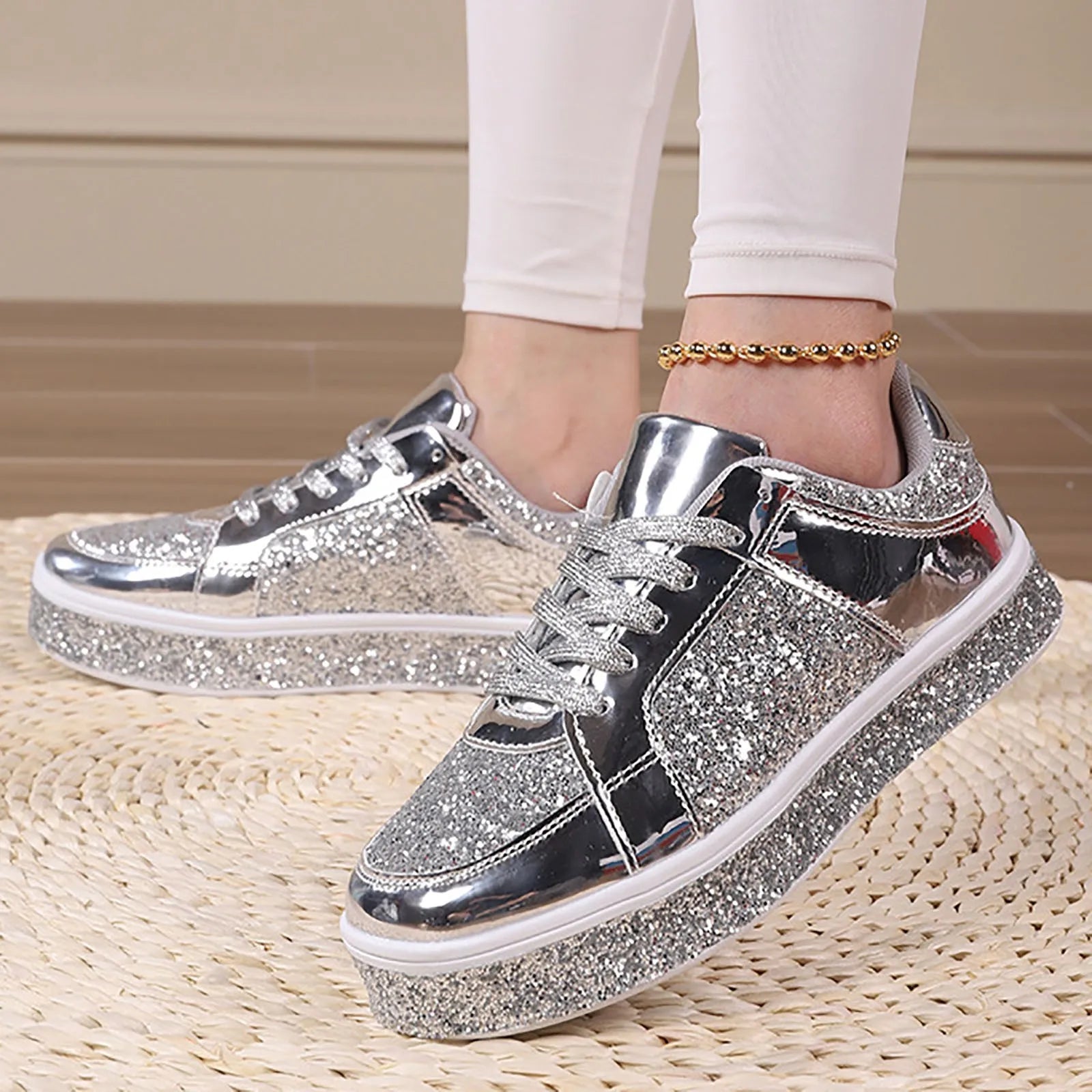 Fashion Breathable Lace - Up Casual Sneakers Women'S Leather Platform Casual Shoes Bright Top Fashion Low Top кроссовки женские - Chic Cart