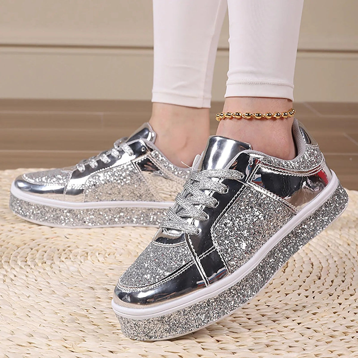 Fashion Breathable Lace - Up Casual Sneakers Women'S Leather Platform Casual Shoes Bright Top Fashion Low Top кроссовки женские - Chic Cart