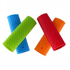 Silicone World Silicone Pot Handle Cover Saucepan Holder Sleeve Slip Cover Grip Cookware Parts Pan Handle Unique Kitchen Tools - Chic Cart 