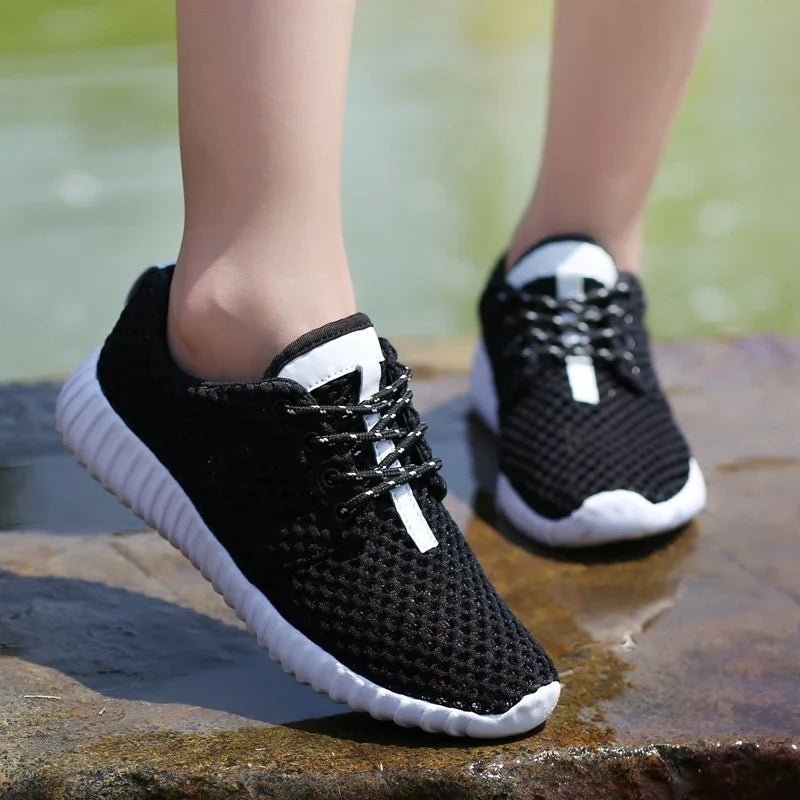 2020 New Mesh Women Flat Shoes Lightweight Women Sneakers Breathable Ladies Casual Shoes Chaussure Femme Calzado Mujer Plus Size - Chic Cart