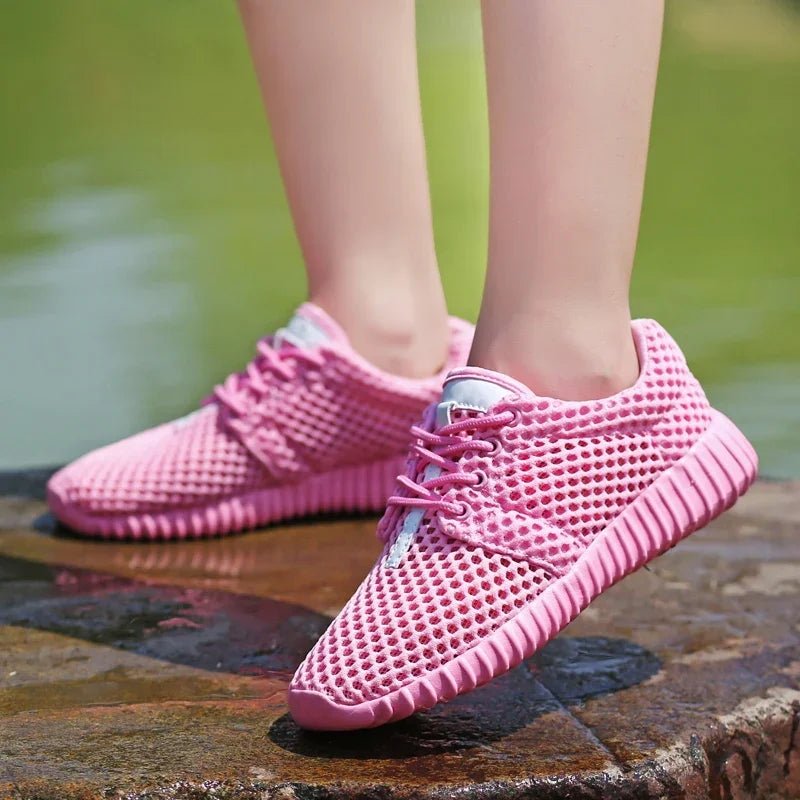 2020 New Mesh Women Flat Shoes Lightweight Women Sneakers Breathable Ladies Casual Shoes Chaussure Femme Calzado Mujer Plus Size - Chic Cart