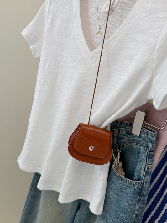 Solid Color Slim-fit V-neck Short-sleeved Top