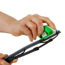 Universal Wiper Blade Repair Tool - Easy Fix